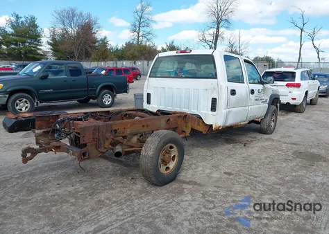 2004 GMC Sierra 2500Hd Work Truck z USA, uszkodzony, nr VIN 1GTHC23234F215720